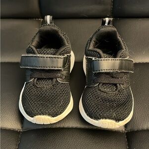 Toddler Shoes - Size 4